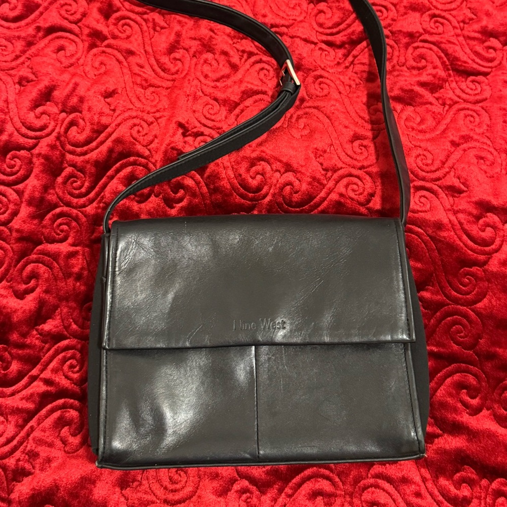 Nine West Black Leather Shoulder Bag